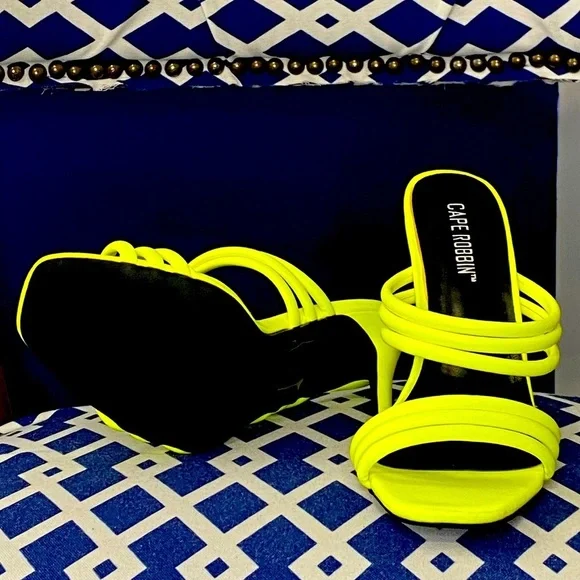 Neon yellow Cape Robbin strappy bright heeled mules - Picture 2 of 9